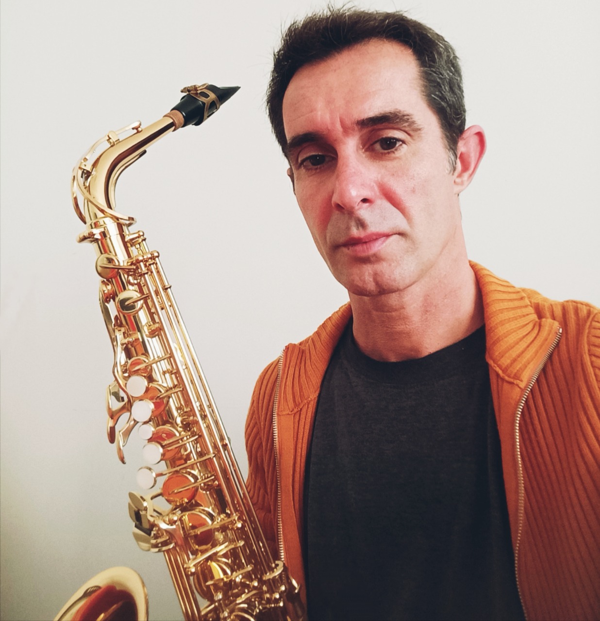 André Dimas com o saxofone